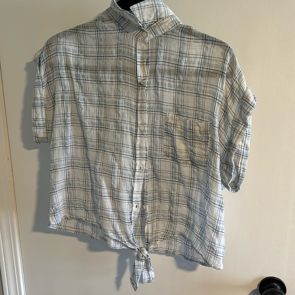 Good luck Gem tie front button up top